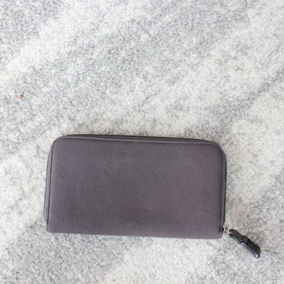 Salvatore Ferragamo large grey wallet - Picture 2 of 6